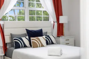 Luxe Coastal Escape Water Front - Heated pool - Image 4