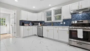 Pet-Friendly | 5 Min Downtown | Grill | Workspace - Image 2