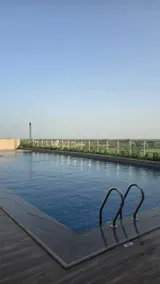 Amber & Ash Spacious 2BHK Apt Higher Fl + pool - Image 2