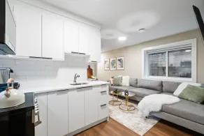 Cute, Clean, Modern Suite in a House - Great Area! - Image 2