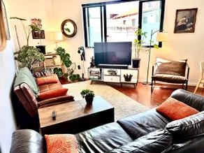 Lovely 1BR Nth Melb flat steps from Errol Street! - Image 2