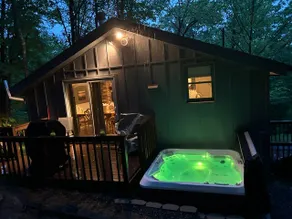 The Hideout Chalet Hot Tub & Fire Pit - Image 2