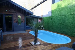 Heated pool and jacuzzi/Yeşilköy Accommodation - Image 2