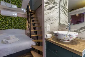 Love Room Loft - Lady Violet Bridgetown Spa Balnéo - Image 5