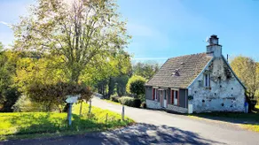 Stone cottage by the stream - Image 2