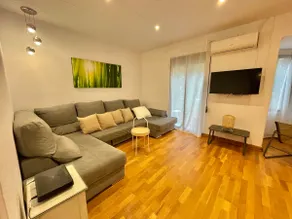Practical, 3 double bedrooms, 7' Sagrada Familia - Image 2