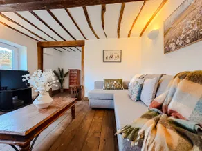 Hainford Cottage - Image 3