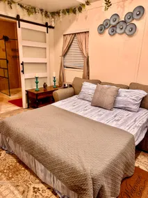 The Comfy-Cozy Cottage - Image 5