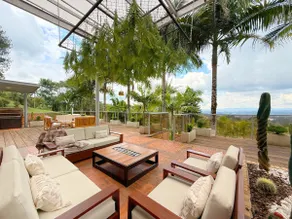 Spectacular El Tablazo estate with a pool-jacuzzi - Image 4