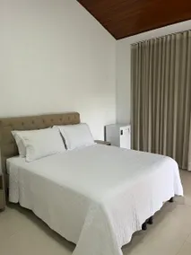 Usina Velha Chalet AP 3. Waterfall, pool and river - Image 2