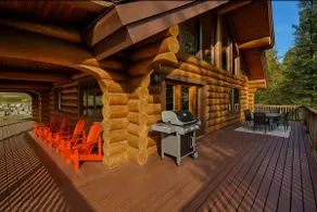 Sleeps 12 Log Cabin | Bike Park - Image 2