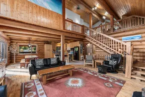 Sleeps 12 Log Cabin | Bike Park - Image 4