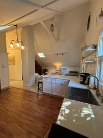 3 BR apartment in Farm House/private entry/deck - Image 5