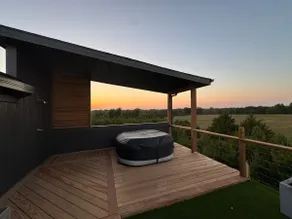Rooftop Hot Tub Lake Getaway, Golf Cart & Fire Pit - Image 3