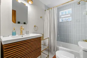 Modern Bellevue Retreat 10 Min to Downtown - Image 5