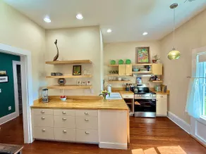 Entire updated home. Great for groups & families! - Image 5