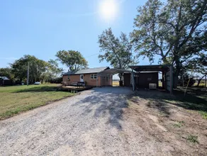 Cozy Remote 1BR Cabin w/ Stunning Views - Image 3