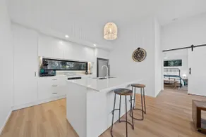 Treetop Retreat Near Brisbane–The Olive Tree House - Image 3