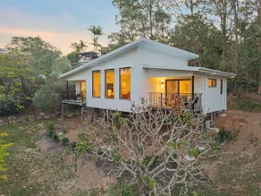 Treetop Retreat Near Brisbane–The Olive Tree House - Image 2