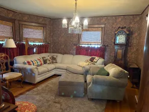 1907 Victorian-style designed by Fred Stearman - Image 5