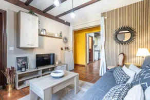 The Village Retreat - Image 4