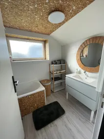 House with parking - Image 5