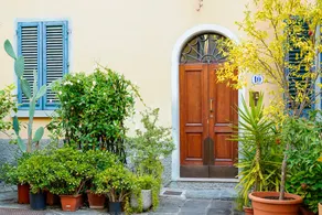 Authentic Florentine House with Rooftop and Cathedral View - Image 5