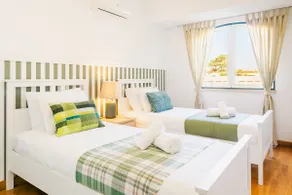 Britania Luxury - With a sea view - Image 4
