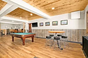 Historic North Shore Lodge: ATV Trails & Billiards - Image 5