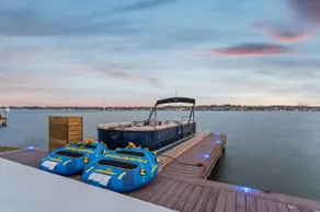 Lake it easy, Pool/spa, Kayak, Boat, Sleeps 20 - Image 5