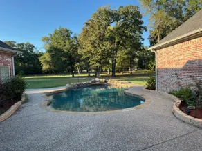 Beautiful custom pool home, pet friendly 3 acres. - Image 2