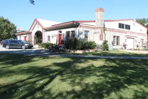 Country Escape on 60 acres with Pond &Tiki Island - Image 2