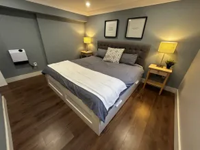 Spacious 1BR Modern Suite | Near Hamilton Airport - Image 3