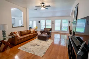 NEWLY Renovated South Austin Gem 3BR/2BA - Image 5