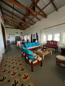 Blackwoods Farmhouse | Boutique Tea Estate Retreat - Image 3