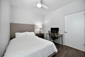 Stylish 1st Floor Retreat | Pool Gym EV Fast Wi-Fi - Image 5