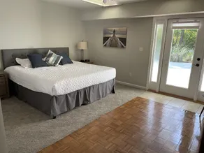 “Hampstead Hideaway”- sleeps 6. - Image 4