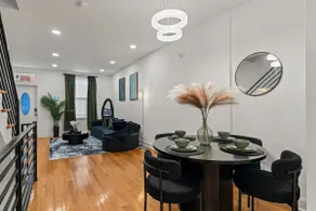 Modern 3BR Home Patio Near Center City Free Parkin - Image 4