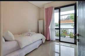 Villa house with view of Mount Salak & cool weather - Image 2