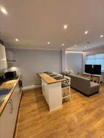 Central Hitchin Cozy Hideaway - Image 3