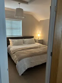 Central Hitchin Cozy Hideaway - Image 2