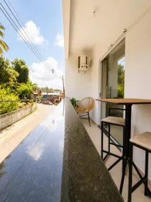 Charming Flat in Downtown 2 Bedrooms. Near the Beaches - Image 4