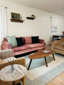 10 min. to Stockyards - 2Bed+1Bath Cozy HOUSE! - Image 3