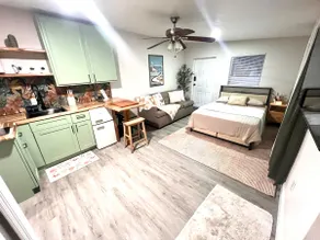 Cozy Studio – Minutes to Wekiva, Disney & More - Image 2
