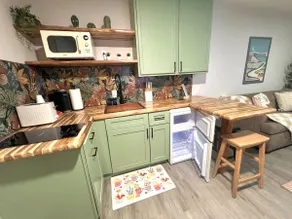 Cozy Studio – Minutes to Wekiva, Disney & More - Image 4