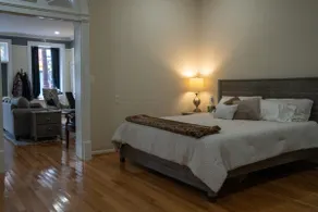 Old Towne Heritage Loft - Image 3