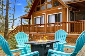 Pet-Friendly Cottage• Woodstove • Fenced Yard - Image 5