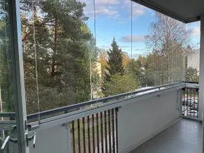 Cozy apartment with views, plenty of parking space - Image 2