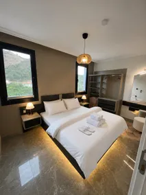 Spacious & Scenic Premium Suite | Quiet 1BR(105) - Image 4