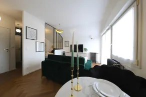 Comfort & Elegance in the heart of Evry - Balneo - 4* - Image 3